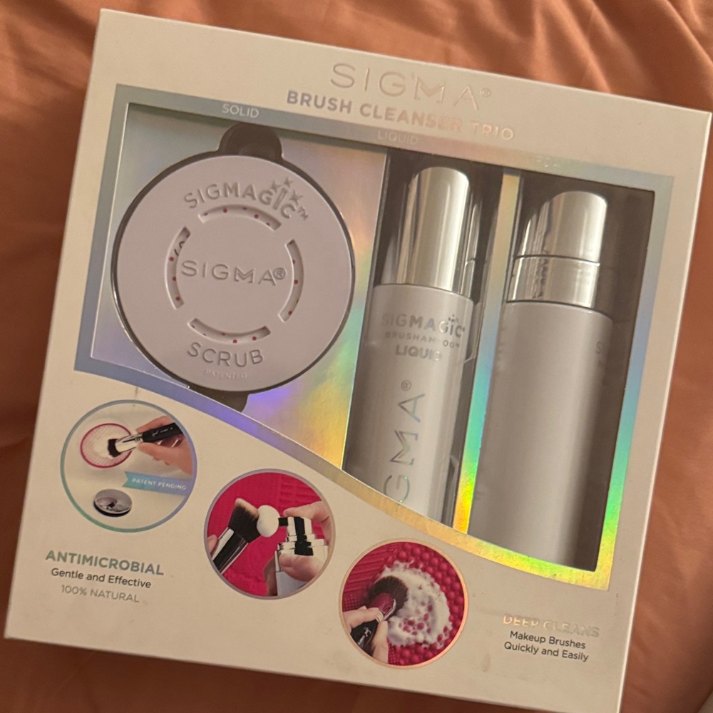 Sigma Beauty Brush Cleanser Trio - Silver and White